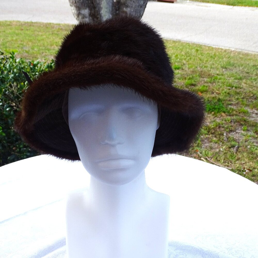 Dark Brown Brimmed Mink Hat Small